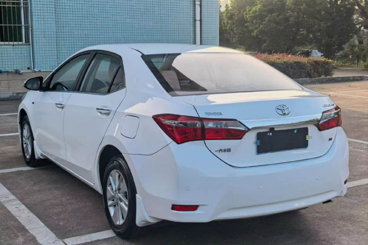 Toyota Corolla 2017 #4 Toyota Corolla 2017 immagine di auto #4