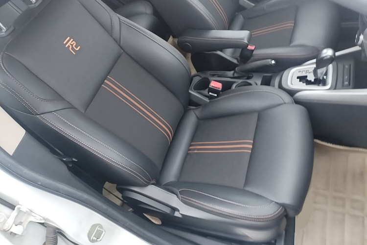 BYD Yuan 2017 #24 BYD Yuan 2017 car image #24
