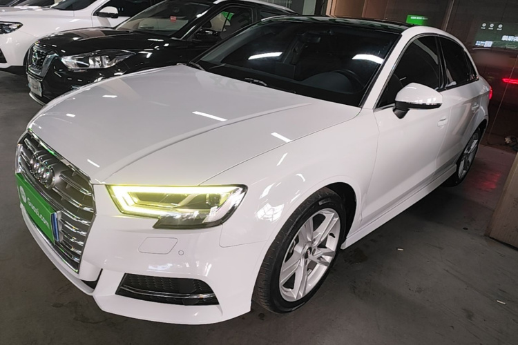 Audi A3 2020 car image #2