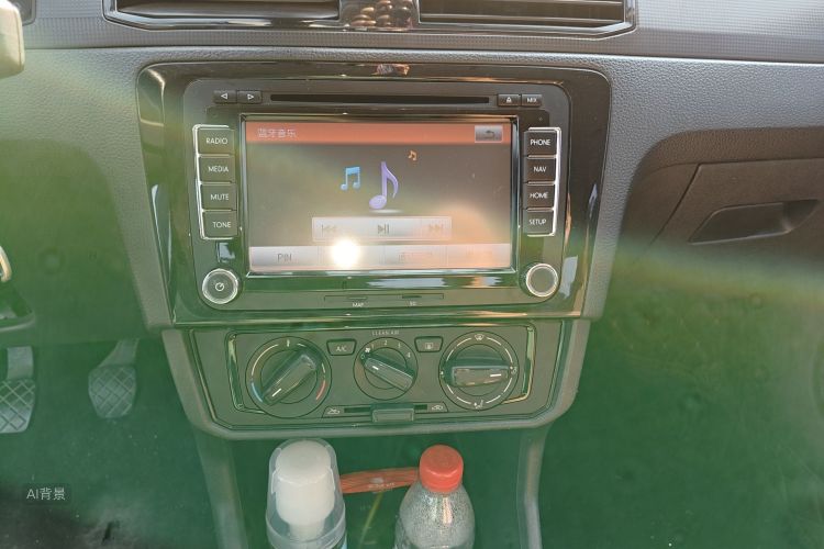 Volkswagen Santana 2017 صورة سيارة #15