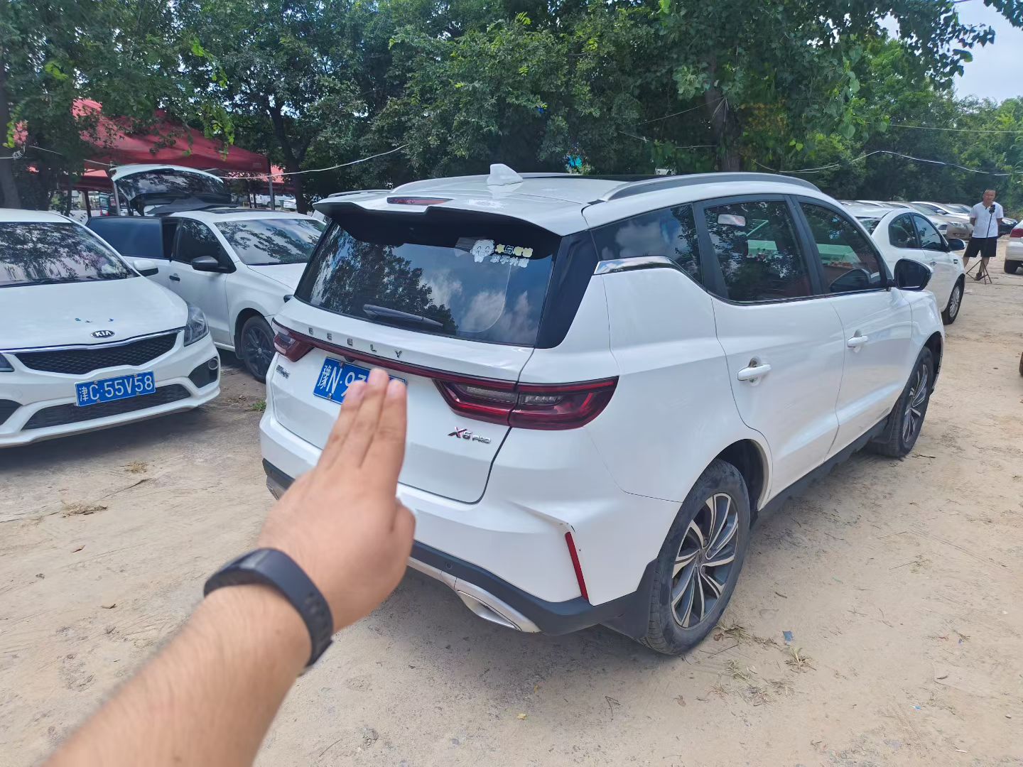 GEELY Vision X6 2021 صورة سيارة #7