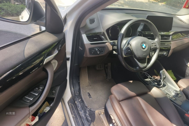 BMW X1 2021 car image #18