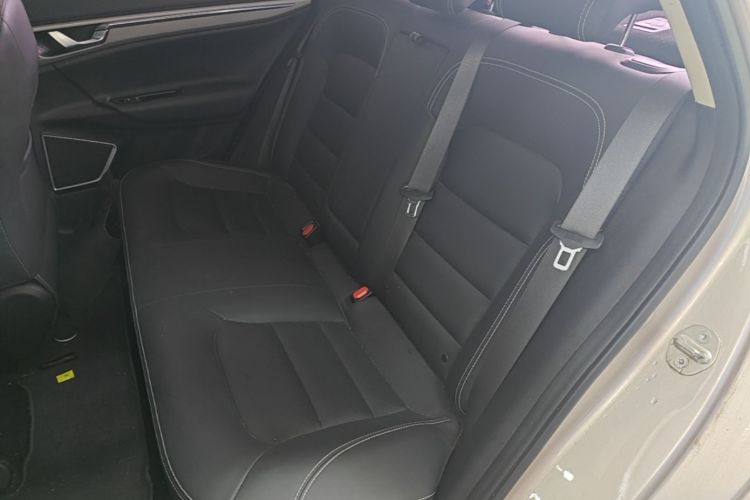GEELY Emgrand GL 2019 #17 GEELY Emgrand GL 2019 car image #17