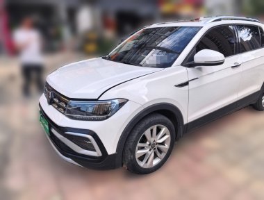 Volkswagen T-Cross 2021 immagine di auto 