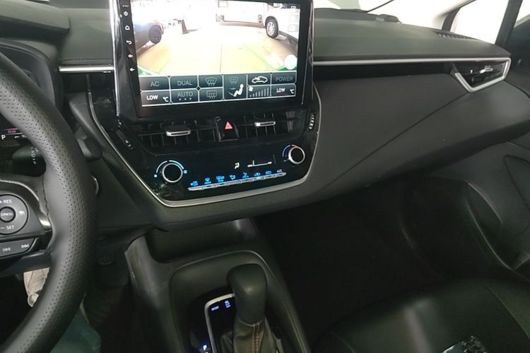 Toyota Corolla 2021 car image #13