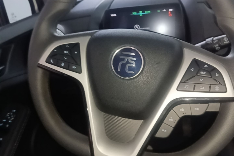 BYD Yuan New Energy 2020 car image #15