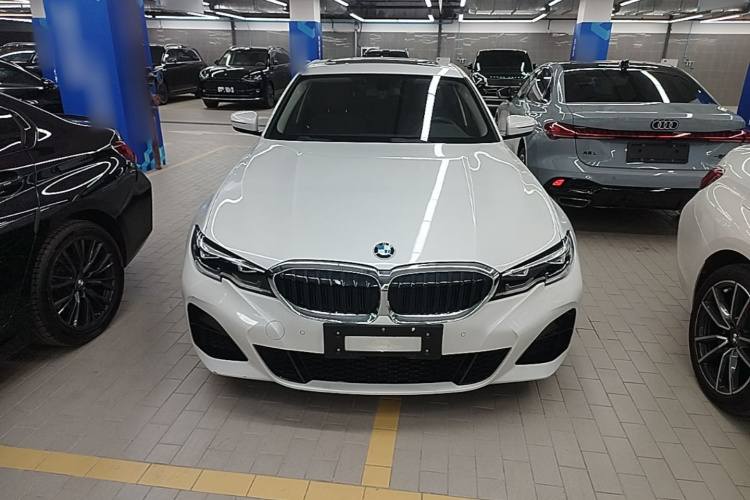 BMW 3 Series 2021 #3 BMW 3 Series 2021 car image #3