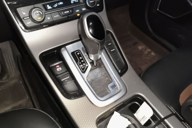 GEELY Emgrand GS 2017 car image #18