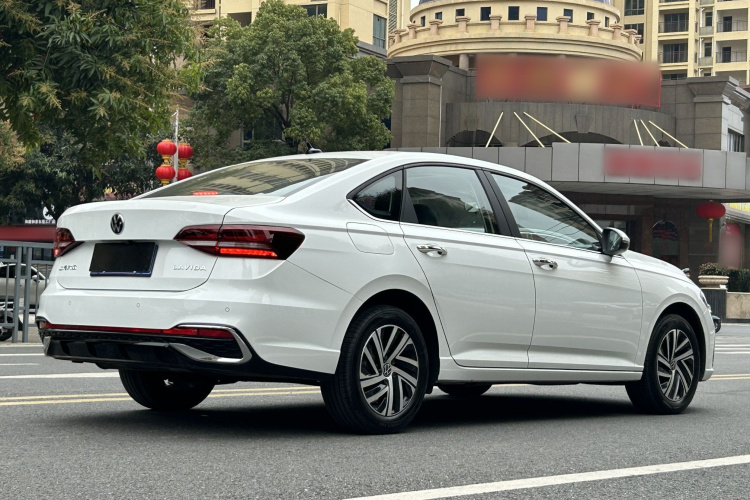 Volkswagen Lavida 2026 car image #7