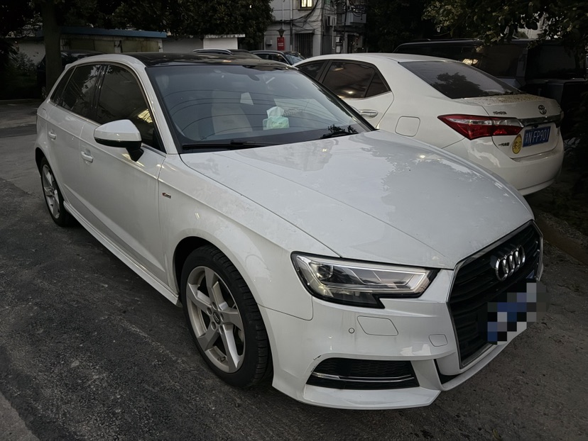 Audi A3 2019 car image 