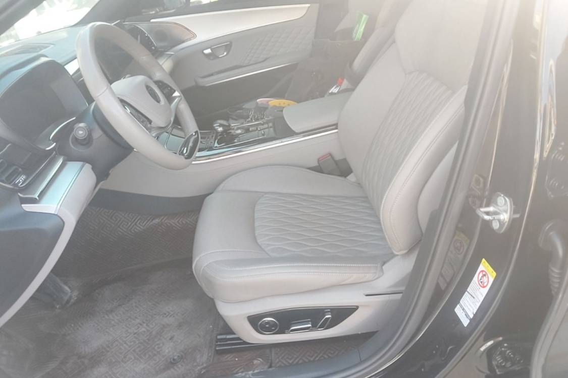 BYD Han 2024 #12 BYD Han 2024 изображение автомобиля #12