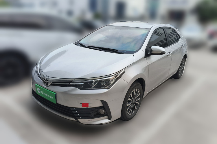 Toyota Corolla 2019 immagine di auto #2