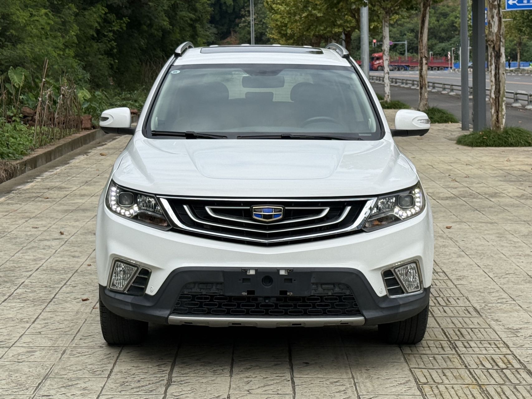 GEELY Vision X6 2016 #2 GEELY Vision X6 2016 car image #2