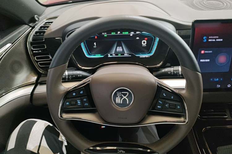 BYD Han 2022 car image #11