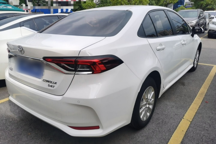 Toyota Corolla 2021 immagine di auto #7