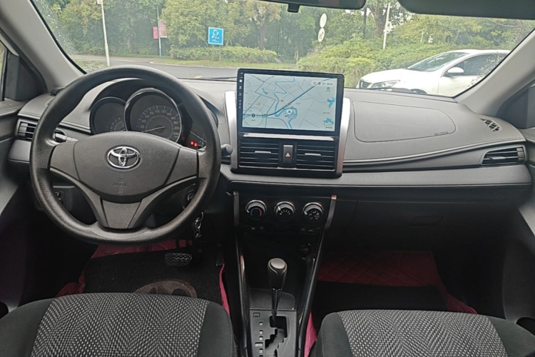Toyota Vios 2015 car image #10