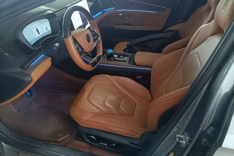 BYD Han 2022 car image #15