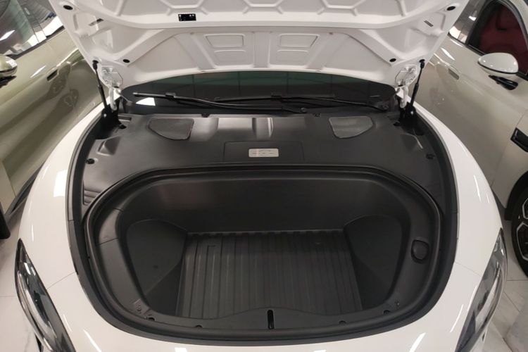 MI SU7 2025 immagine di auto #22