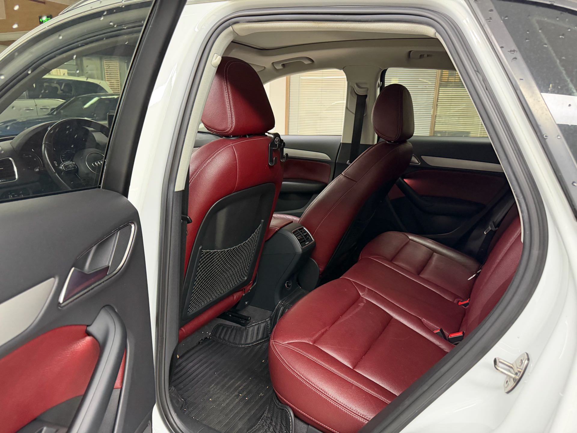 Audi Q3 2016 #4 Audi Q3 2016 car image #4