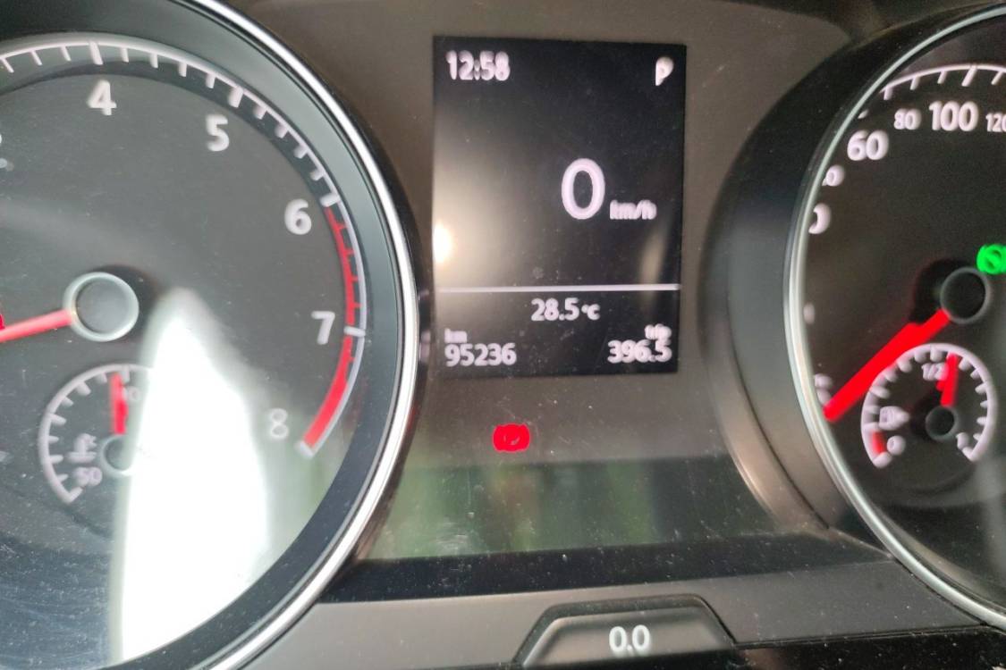 Volkswagen Golf 2014 car image #27
