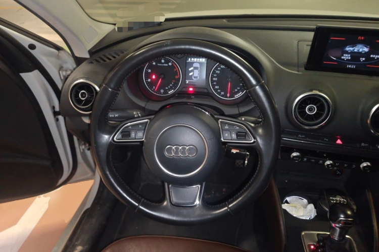 Audi A3 2016 #11 Audi A3 2016 car image #11