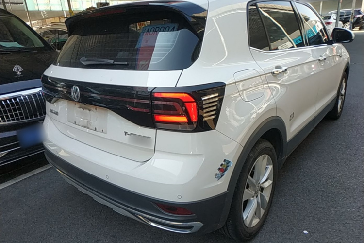 Volkswagen T-Cross 2020 #7 Volkswagen T-Cross 2020 car image #7