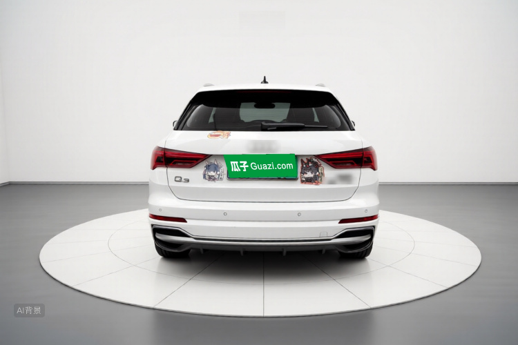 Audi Q3 2021 car image #6