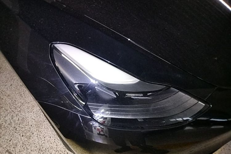 Tesla Model 3 2021 car image #8