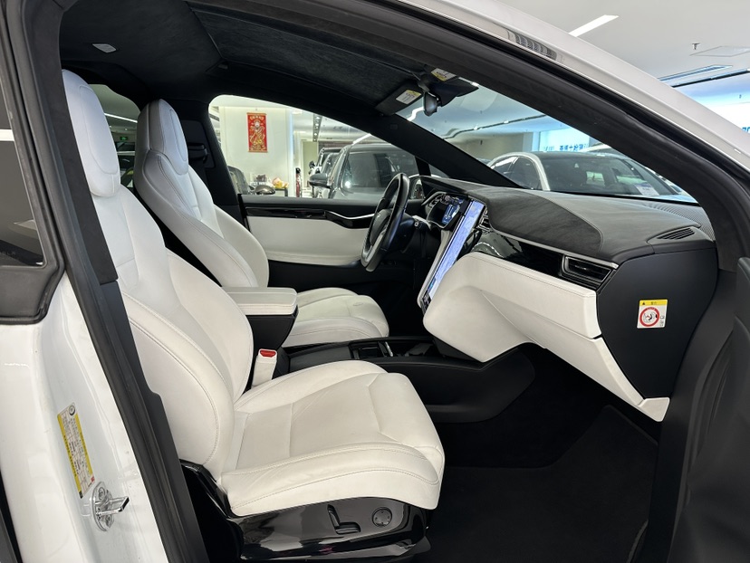 Tesla Model X 2017 car image #7