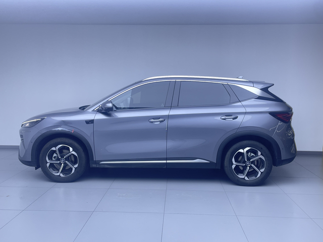 BYD Yuan Plus 2025 immagine di auto #3