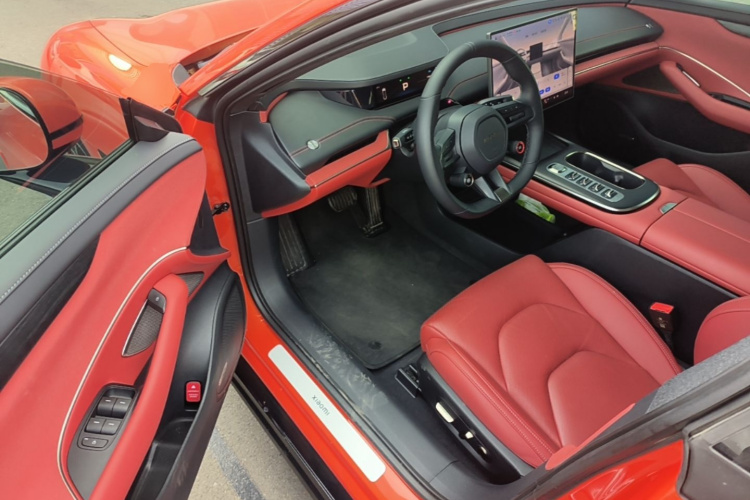 MI SU7 2025 car image #16