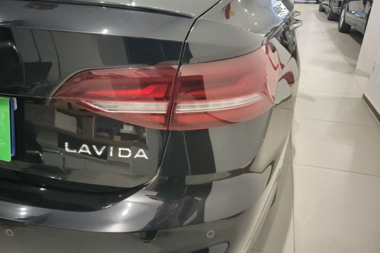 Volkswagen Lavida 2025 car image #8