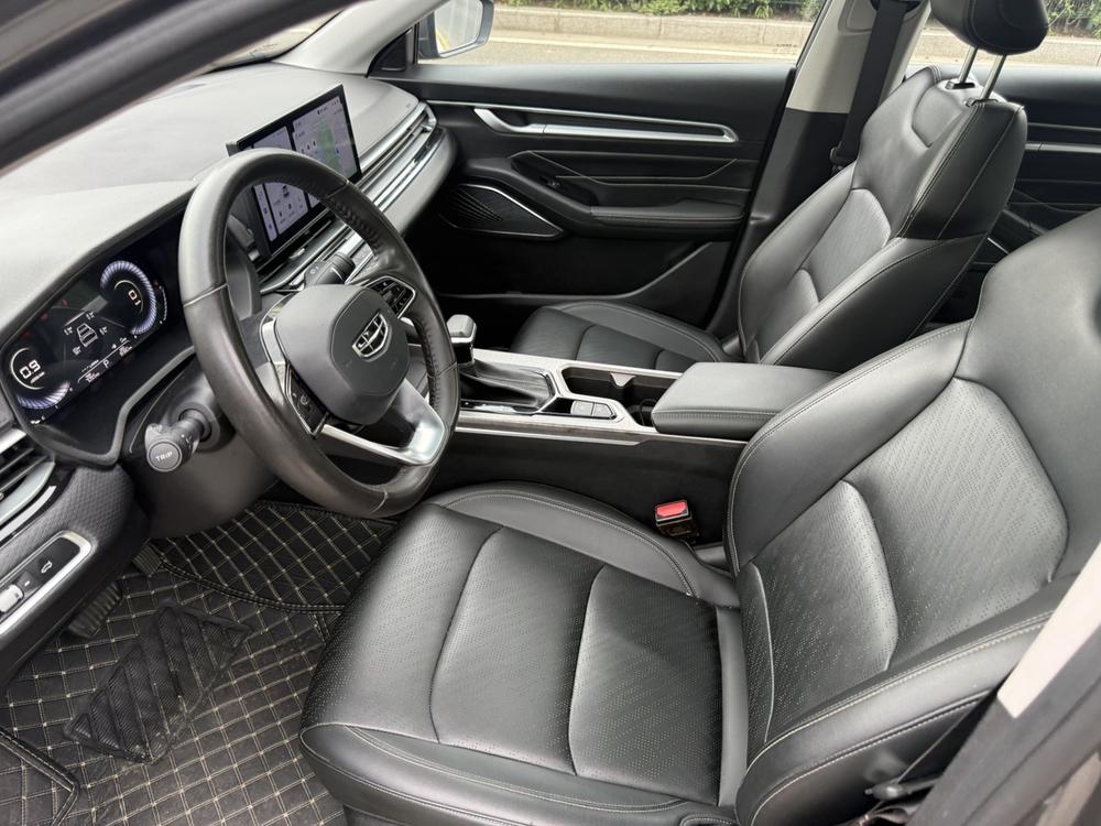 GEELY Emgrand 2023 car image #14