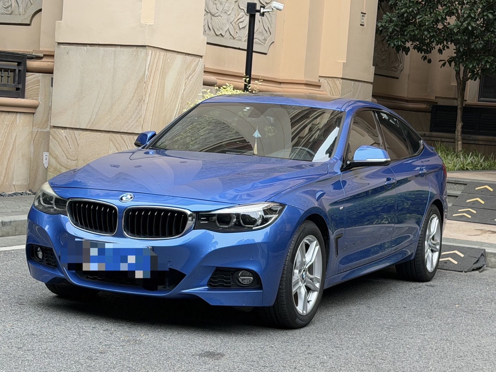 BMW 3 Series GT 2018 BMW 3 Series GT 2018 image de voiture