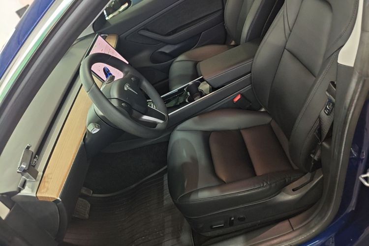 Tesla Model 3 2020 #19 Tesla Model 3 2020 car image #19