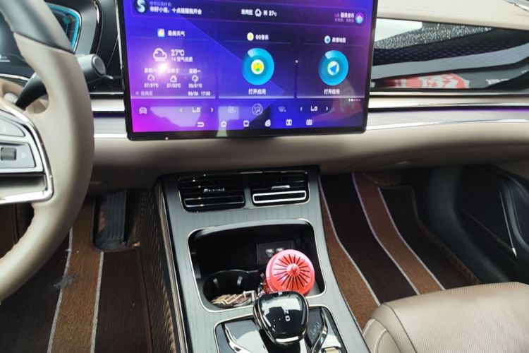 BYD Han 2021 car image #13