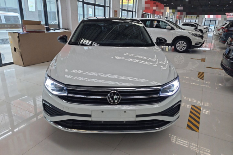 Volkswagen Bora 2025 car image #3