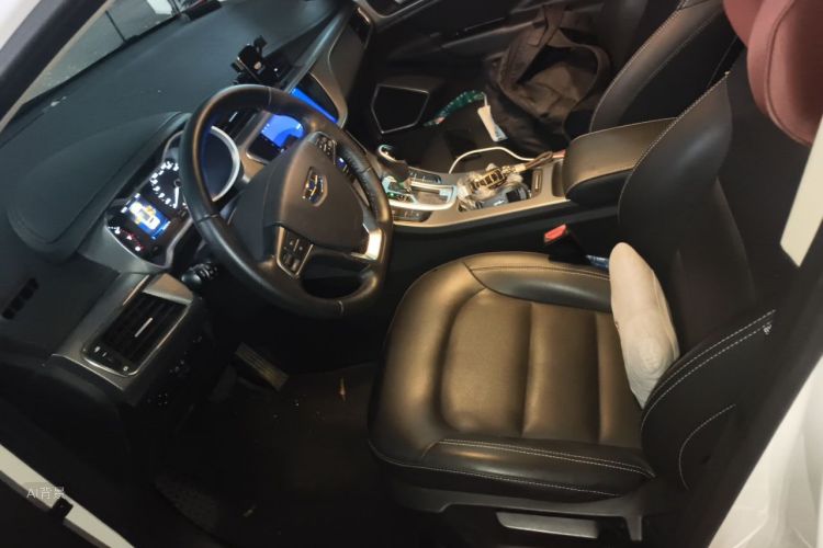 GEELY Emgrand GS 2018 car image #17