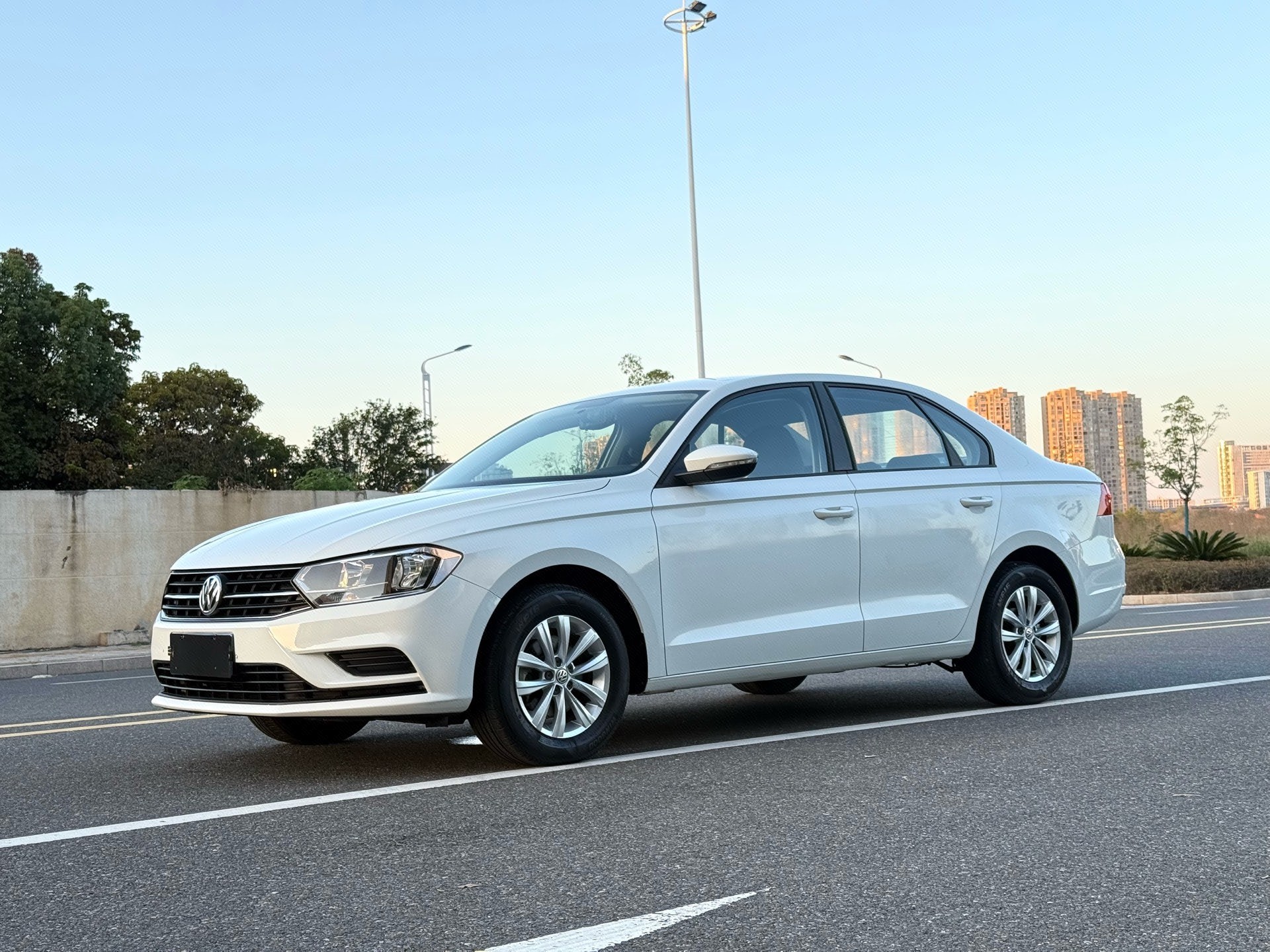 Volkswagen Bora 2018 car image 