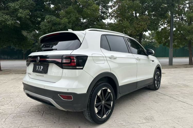 Volkswagen Tacqua 2020 immagine di auto #5