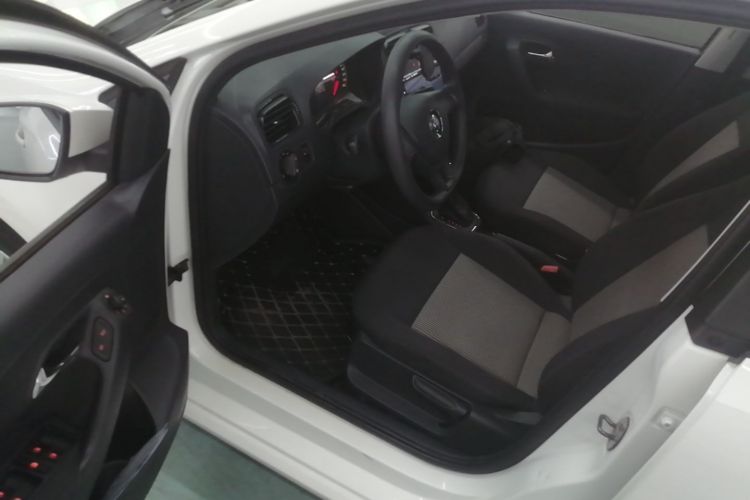 Volkswagen Polo 2017 #16 Volkswagen Polo 2017 car image #16