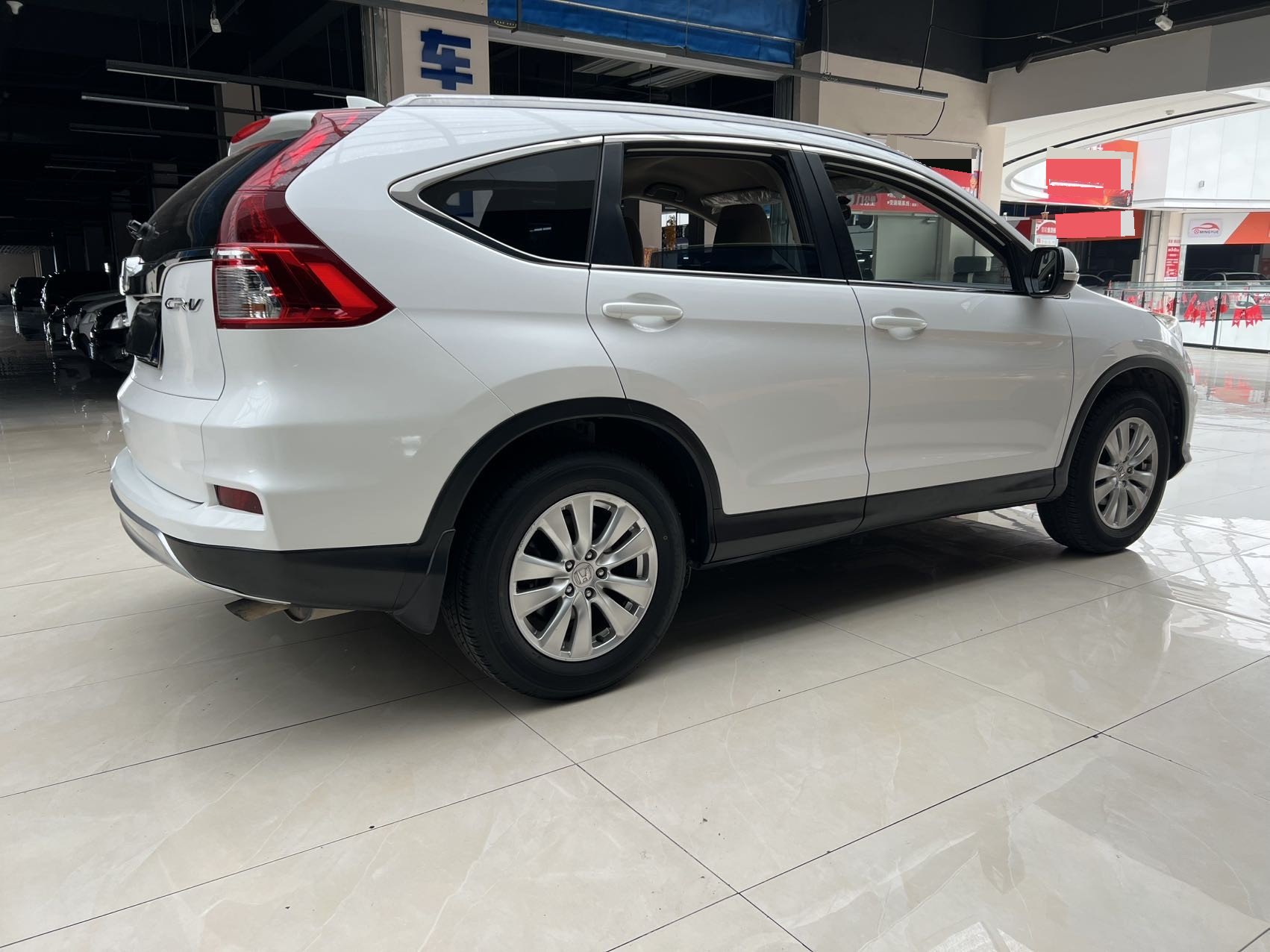 Honda CR-V 2017 immagine di auto #4