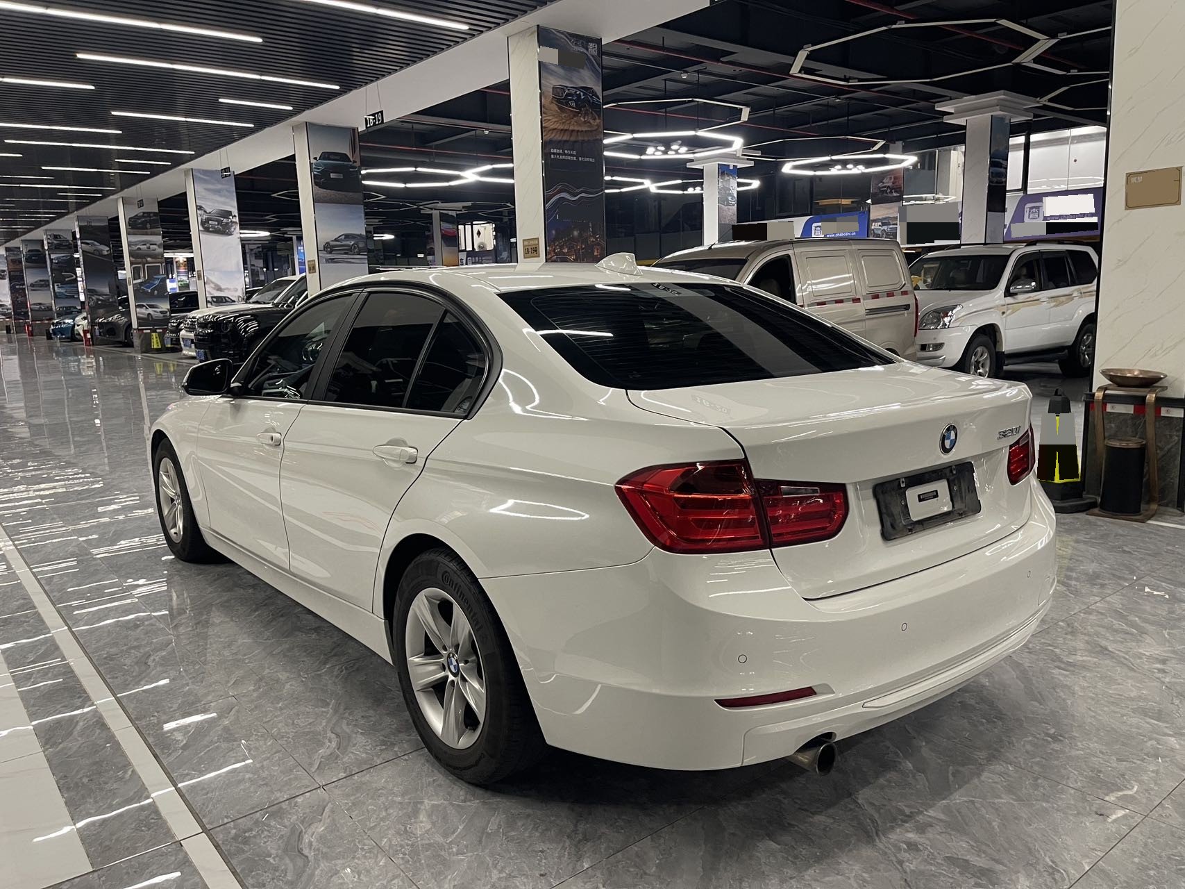 BMW 3 Series 2015 #9 BMW 3 Series 2015 car image #9