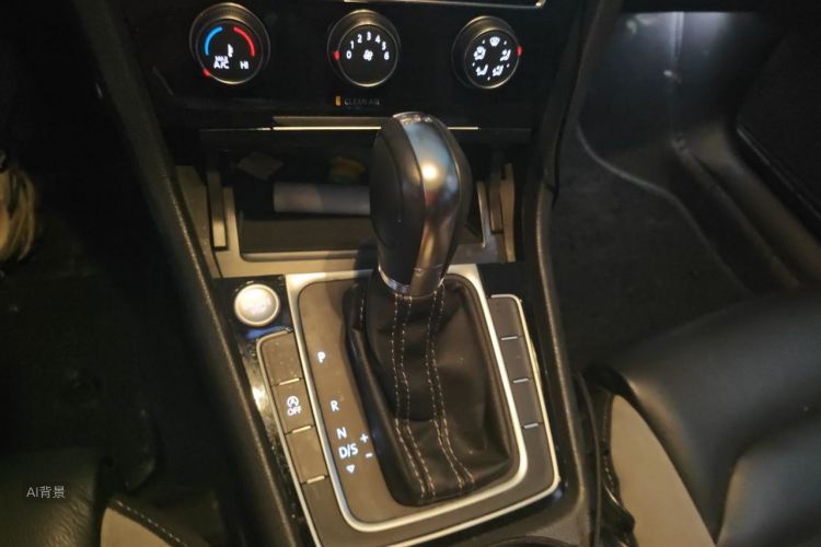 Volkswagen Golf 2017 #16 Volkswagen Golf 2017 car image #16