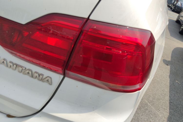 Volkswagen Santana 2019 car image #8