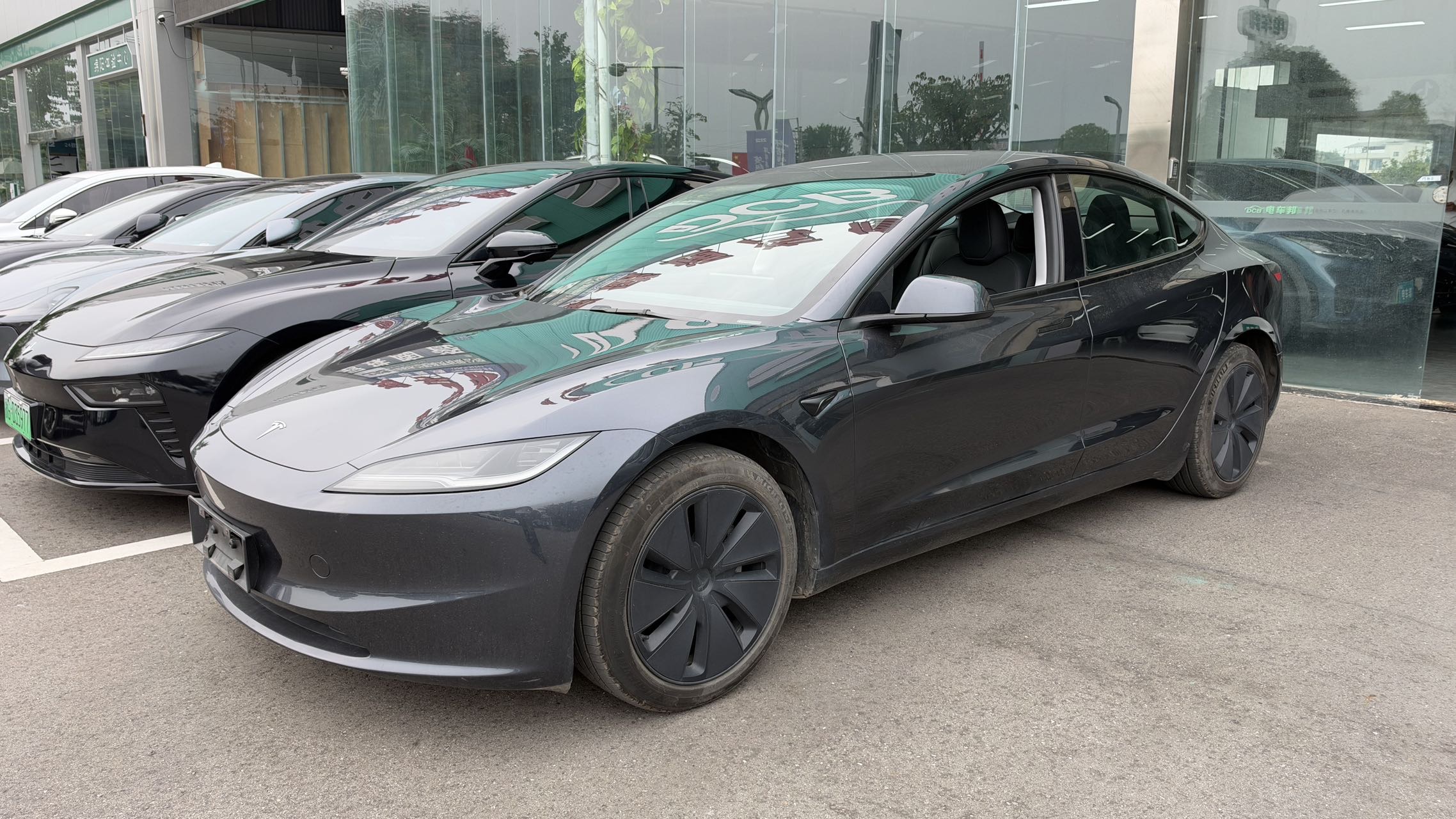 Tesla Model 3 2024 Tesla Model 3 2024 car image