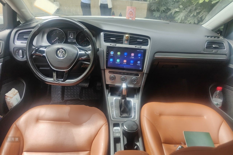 Volkswagen Golf 2015 car image #11