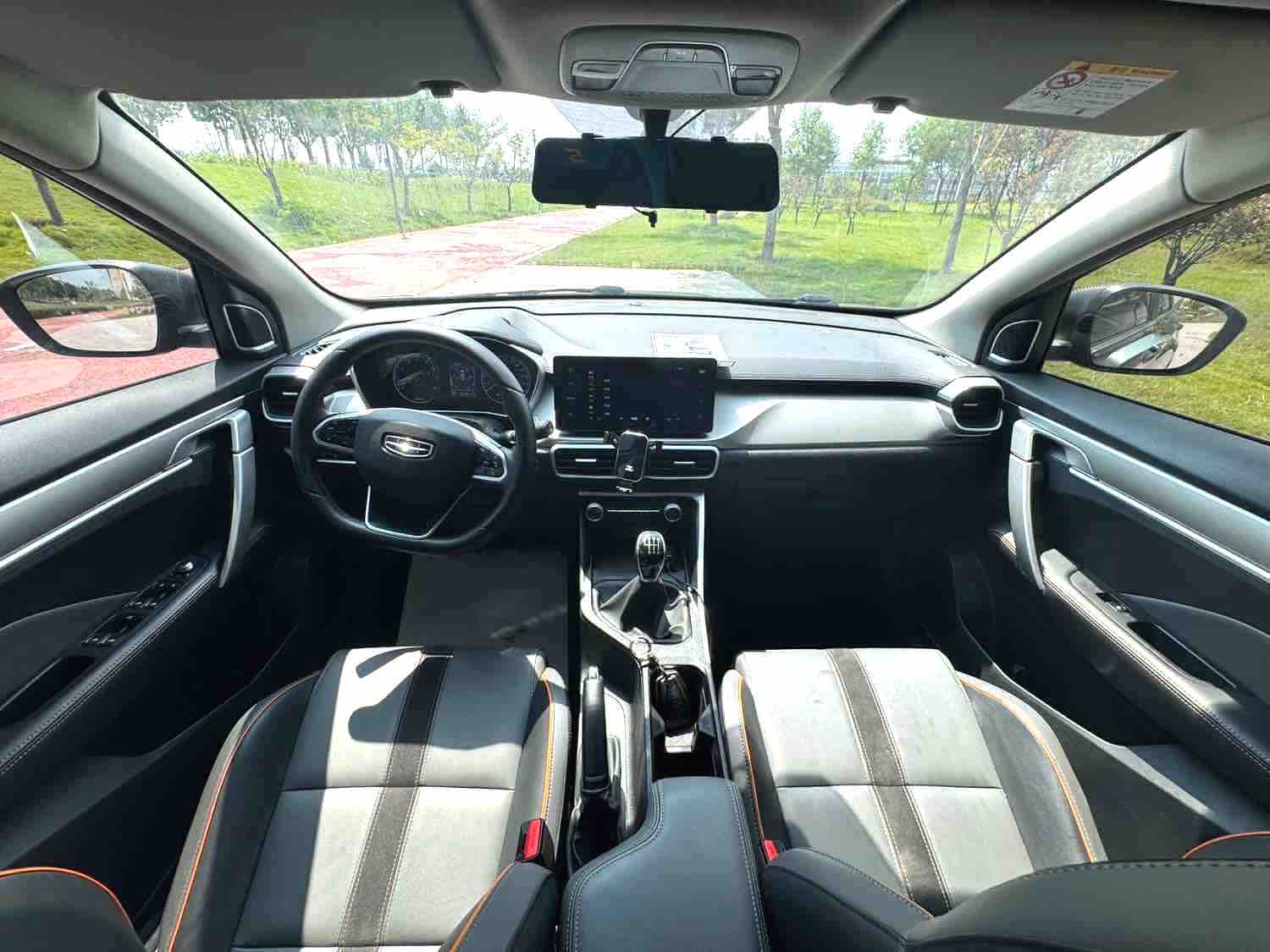 GEELY Coolray 2024 #9 GEELY Coolray 2024 imagem de carro #9