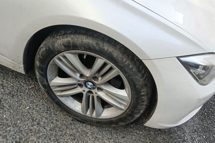 BMW 3 Series 2016 #9 BMW 3 Series 2016 car image #9