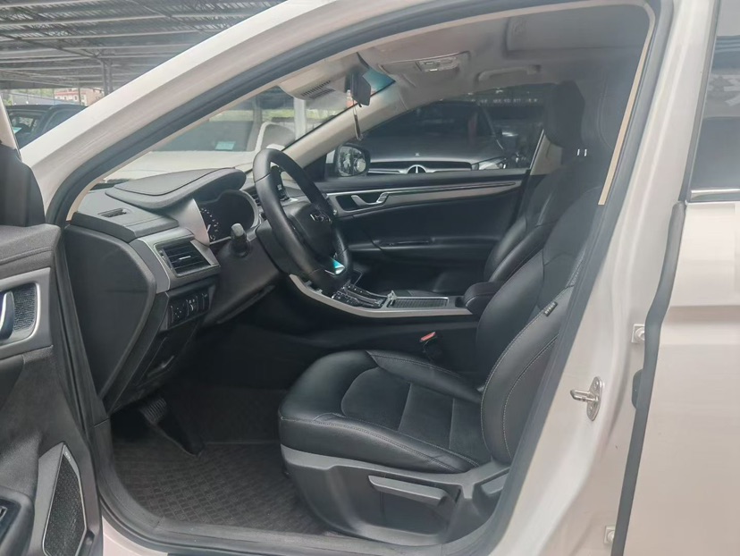 GEELY Emgrand GL 2020 #7 GEELY Emgrand GL 2020 car image #7